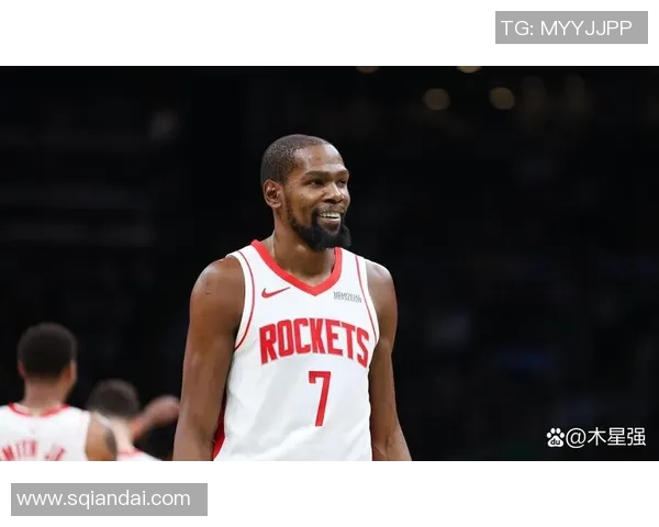 在篮球场上他是明星你能猜出他是谁吗 在篮球场上他是明星你能猜出他是谁吗